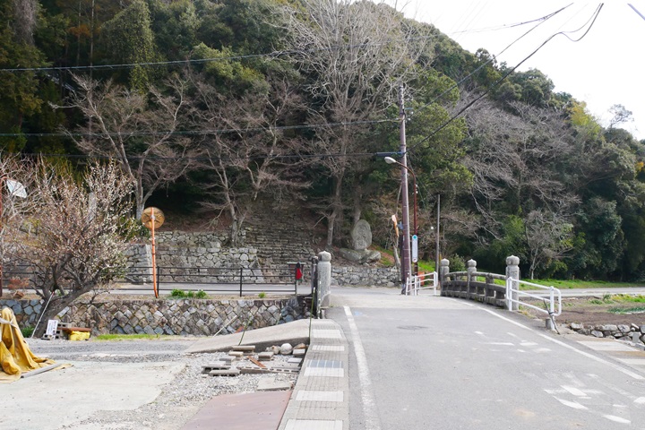 百々橋口