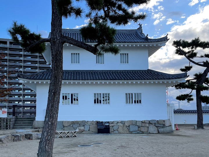 鑑櫓(内側)