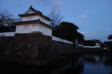 西丸二重櫓と東丸着到櫓