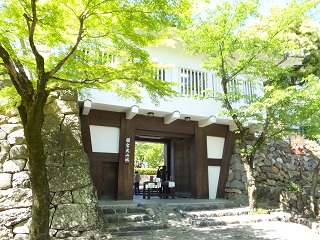 本丸鉄門