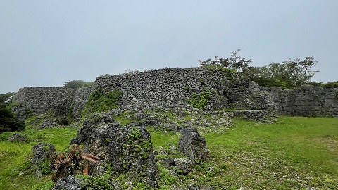 糸数城