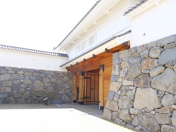 山手渡櫓門