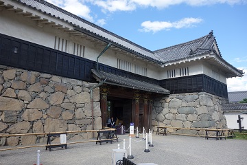 黒門の櫓門