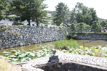 下の城