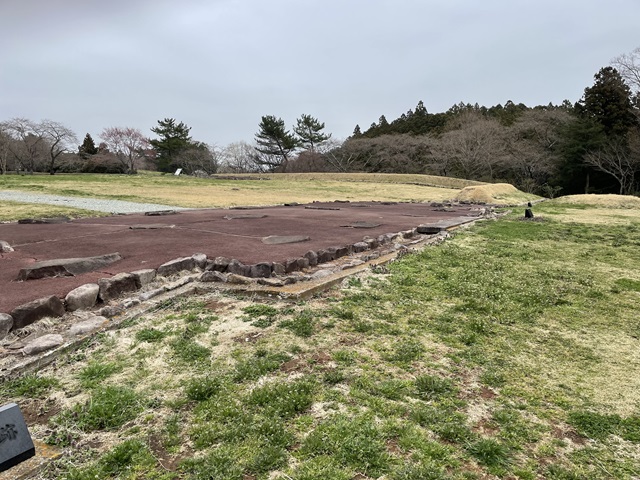 政庁南門跡