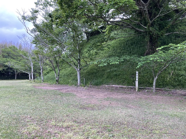 本丸北面土塁