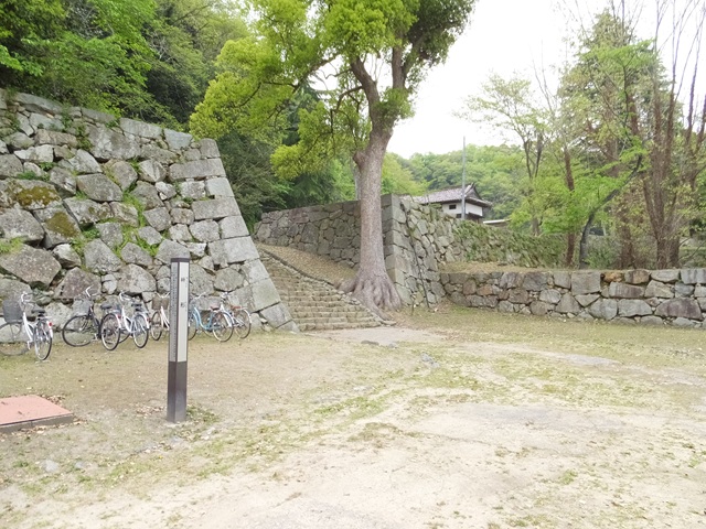 二ノ丸桝形内