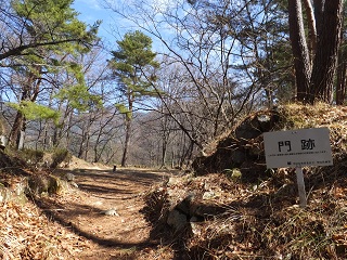 門跡の看板